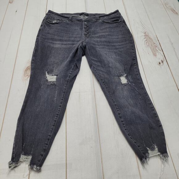 Judy Blue button fly skinny fit jeans black distressed - Picture 1 of 8